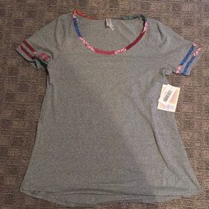 Small Lularoe Classic T*Final Price*